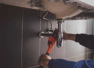 Kadiköy Lavabo Tikali Boru Açma