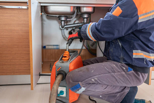 Kadiköy Lavabo Tikali Boru Açma